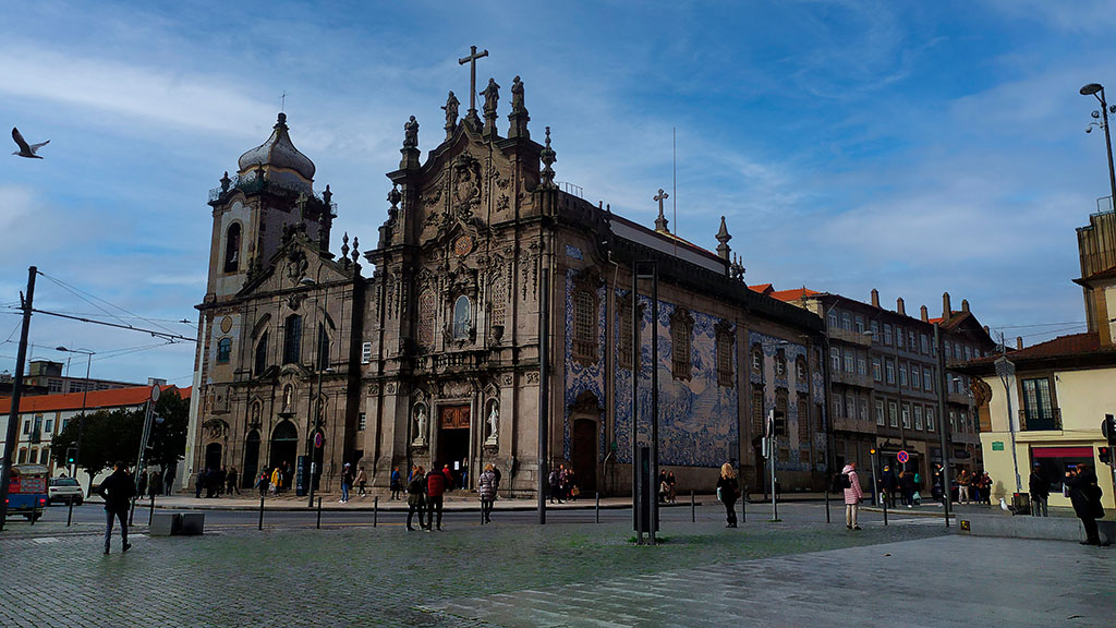 Guía de Oporto en Dos Días Igreja do Carmo