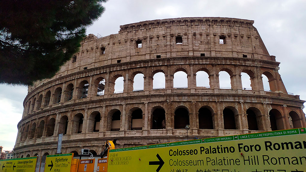 Colosseo, Roma en tres días, Roma