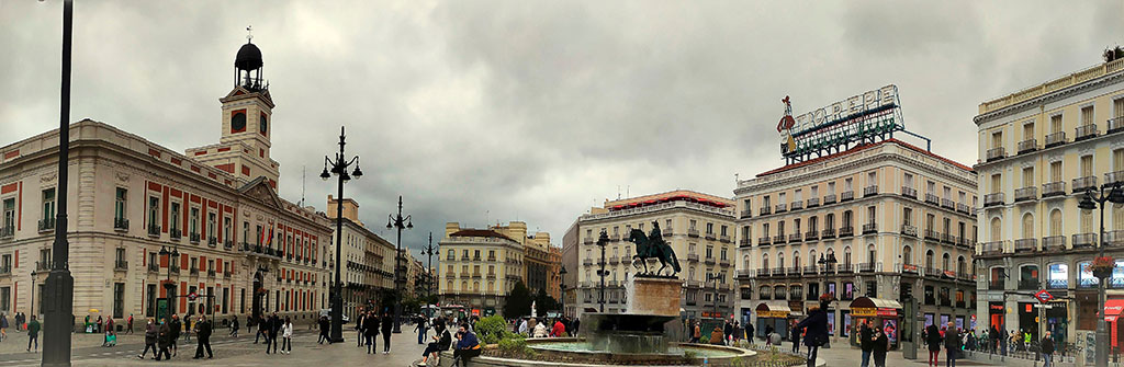 Guía de Los imprescindibles de Madrid Madrid en un día
Puerta del Sol
Monumento Carlos III
Real Casa de Correos
Tío Pepe
